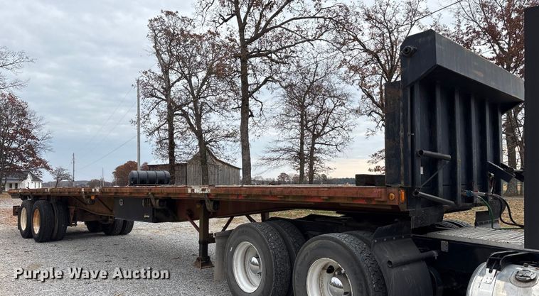 image for item DT4584 1990 Fruehauf PBA-F2S-45N flatbed trailer