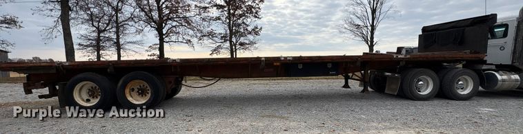 image for item DT4584 1990 Fruehauf PBA-F2S-45N flatbed trailer
