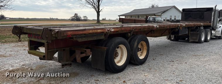 image for item DT4584 1990 Fruehauf PBA-F2S-45N flatbed trailer