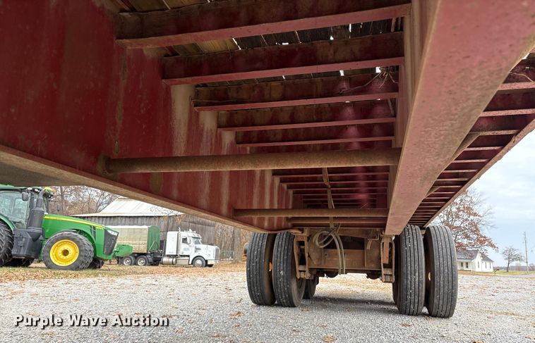 image for item DT4584 1990 Fruehauf PBA-F2S-45N flatbed trailer