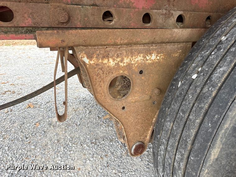 image for item DT4584 1990 Fruehauf PBA-F2S-45N flatbed trailer