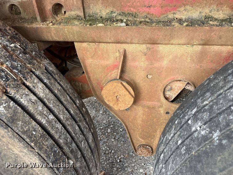 image for item DT4584 1990 Fruehauf PBA-F2S-45N flatbed trailer