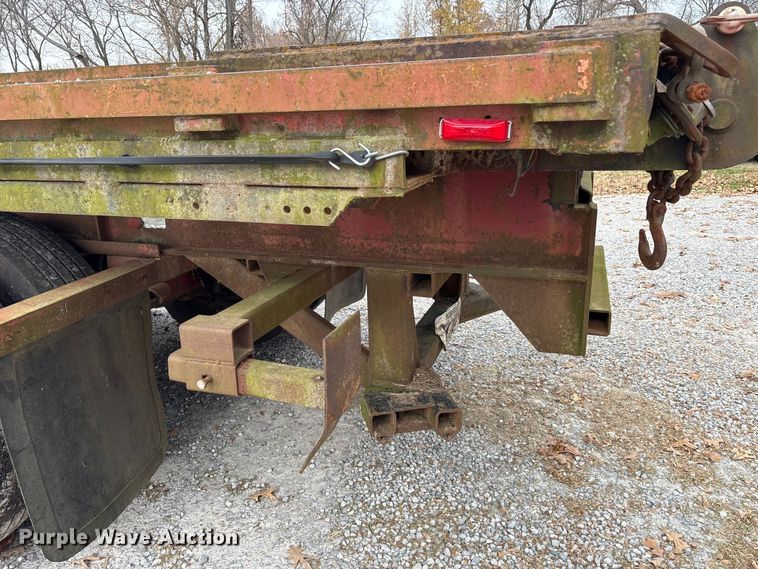 image for item DT4584 1990 Fruehauf PBA-F2S-45N flatbed trailer
