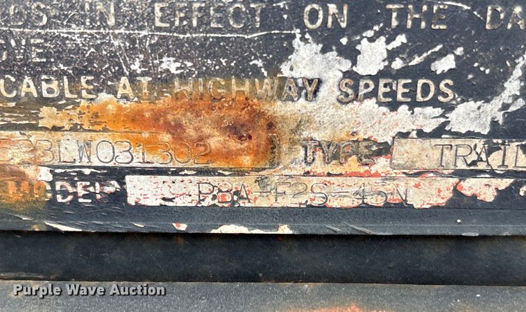 image for item DT4584 1990 Fruehauf PBA-F2S-45N flatbed trailer