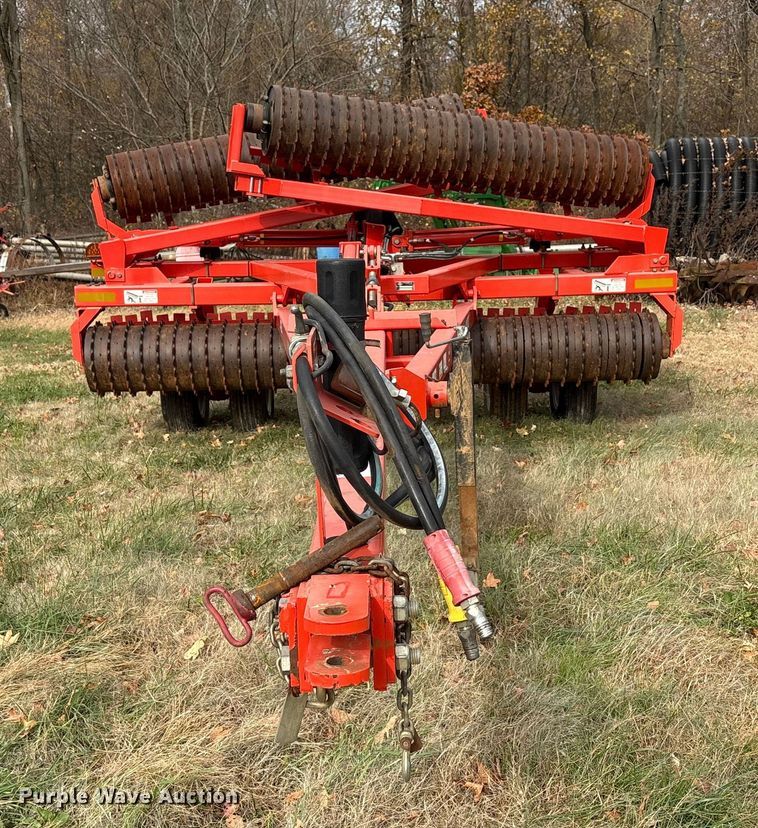 image for item DT4587 Kuhn 4400 cultipacker