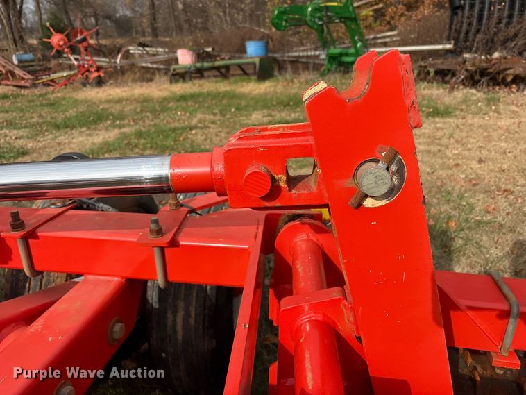 image for item DT4587 Kuhn 4400 cultipacker