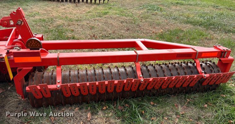 image for item DT4587 Kuhn 4400 cultipacker