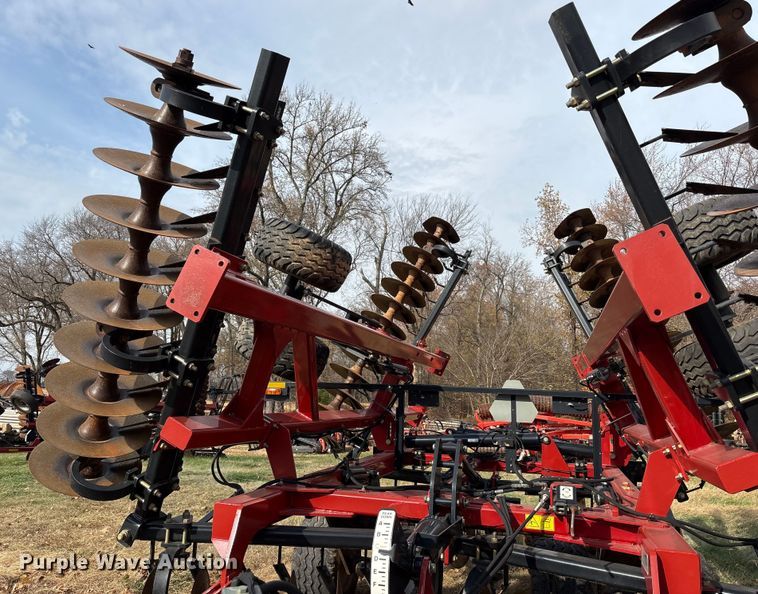 image for item DT4588 2015 Case IH 375 field cultivator