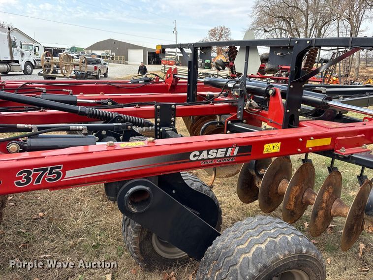 image for item DT4588 2015 Case IH 375 field cultivator