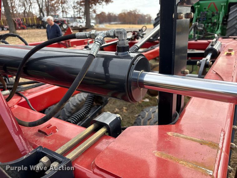 image for item DT4588 2015 Case IH 375 field cultivator