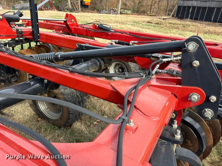 image for item DT4588 2015 Case IH 375 field cultivator