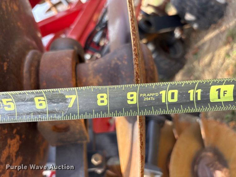 image for item DT4588 2015 Case IH 375 field cultivator