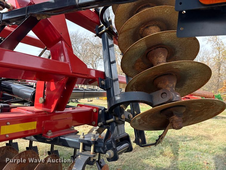 image for item DT4588 2015 Case IH 375 field cultivator