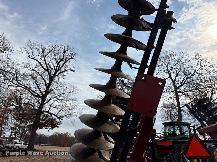 image for item DT4588 2015 Case IH 375 field cultivator