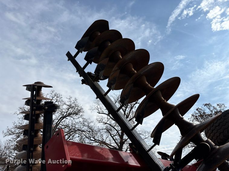 image for item DT4588 2015 Case IH 375 field cultivator