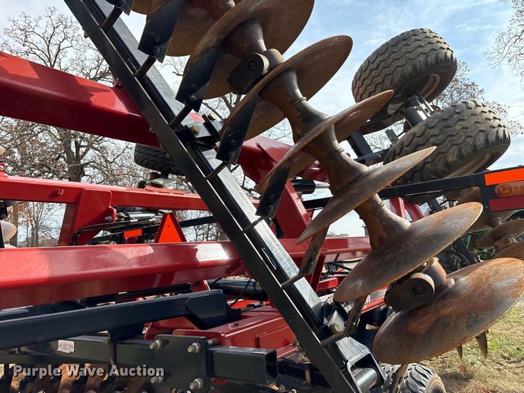 image for item DT4588 2015 Case IH 375 field cultivator
