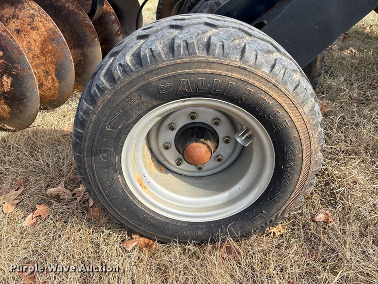 image for item DT4588 2015 Case IH 375 field cultivator