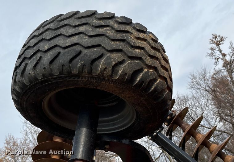 image for item DT4588 2015 Case IH 375 field cultivator