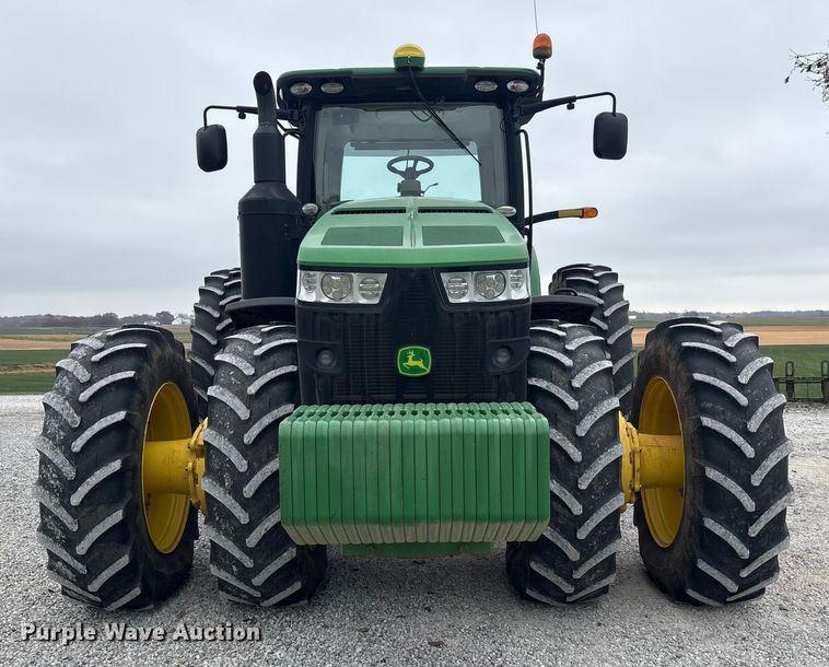 image for item DT4589 2017 John Deere 8370R MFWD tractor