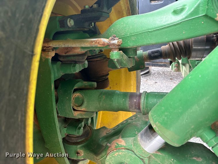 image for item DT4589 2017 John Deere 8370R MFWD tractor