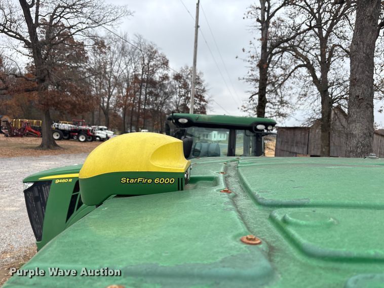 image for item DT4589 2017 John Deere 8370R MFWD tractor