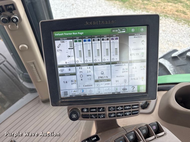 image for item DT4589 2017 John Deere 8370R MFWD tractor