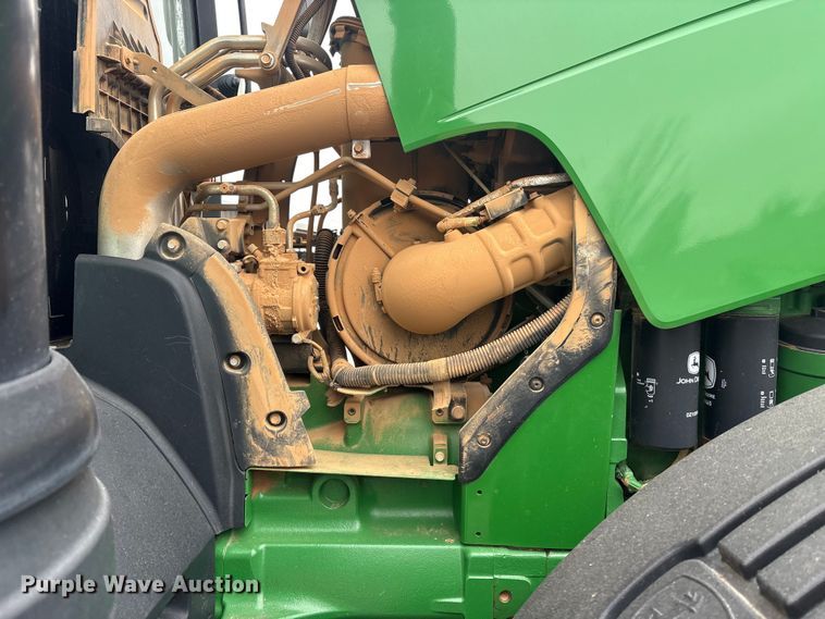 image for item DT4589 2017 John Deere 8370R MFWD tractor