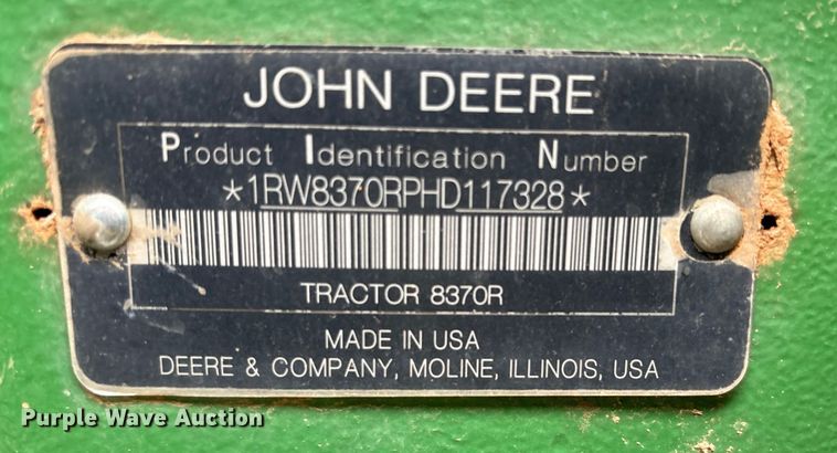 image for item DT4589 2017 John Deere 8370R MFWD tractor