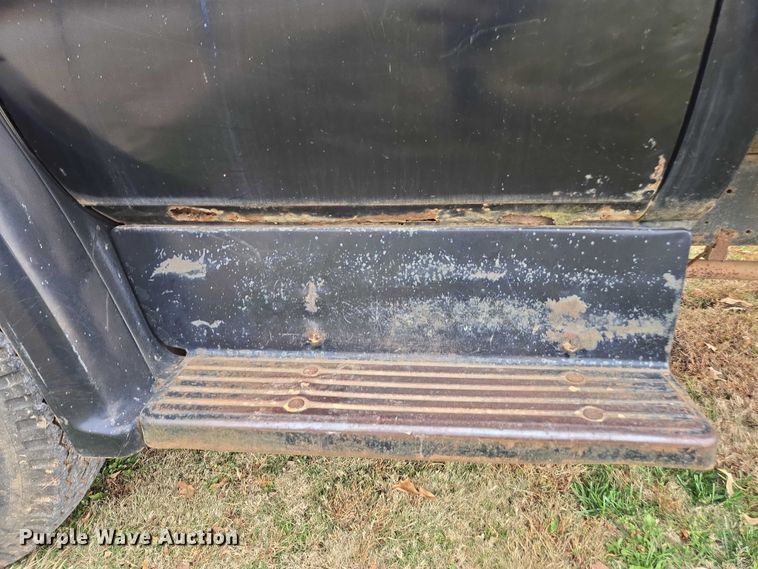 image for item DT4590 1973 Chevrolet C60 dump flatbed truck