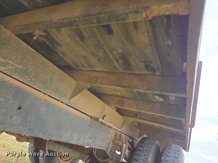 image for item DT4590 1973 Chevrolet C60 dump flatbed truck