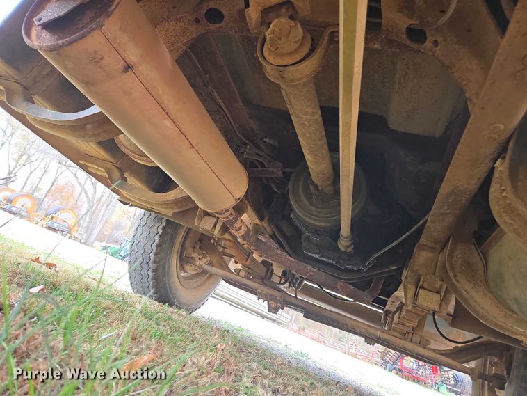 image for item DT4590 1973 Chevrolet C60 dump flatbed truck