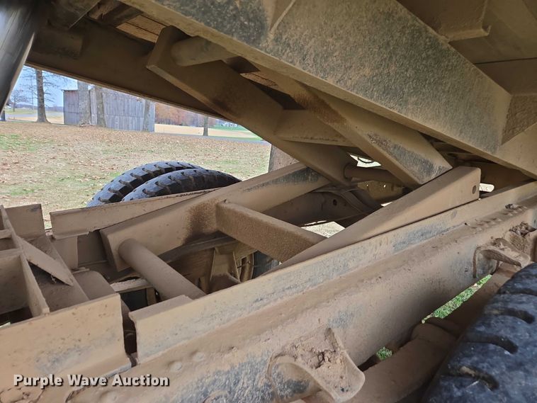 image for item DT4590 1973 Chevrolet C60 dump flatbed truck