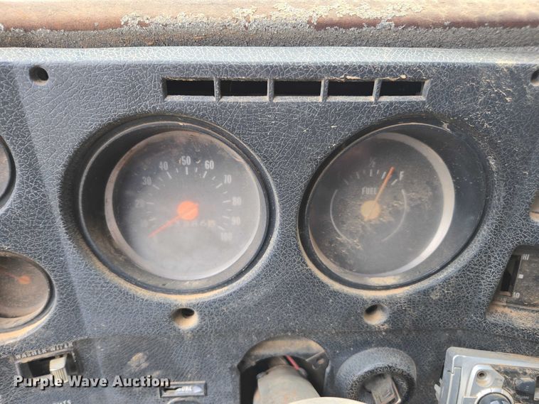 image for item DT4590 1973 Chevrolet C60 dump flatbed truck