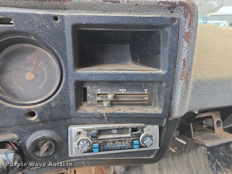 image for item DT4590 1973 Chevrolet C60 dump flatbed truck