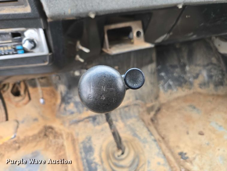 image for item DT4590 1973 Chevrolet C60 dump flatbed truck