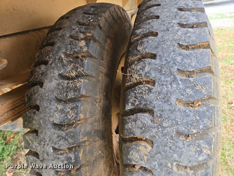 image for item DT4590 1973 Chevrolet C60 dump flatbed truck