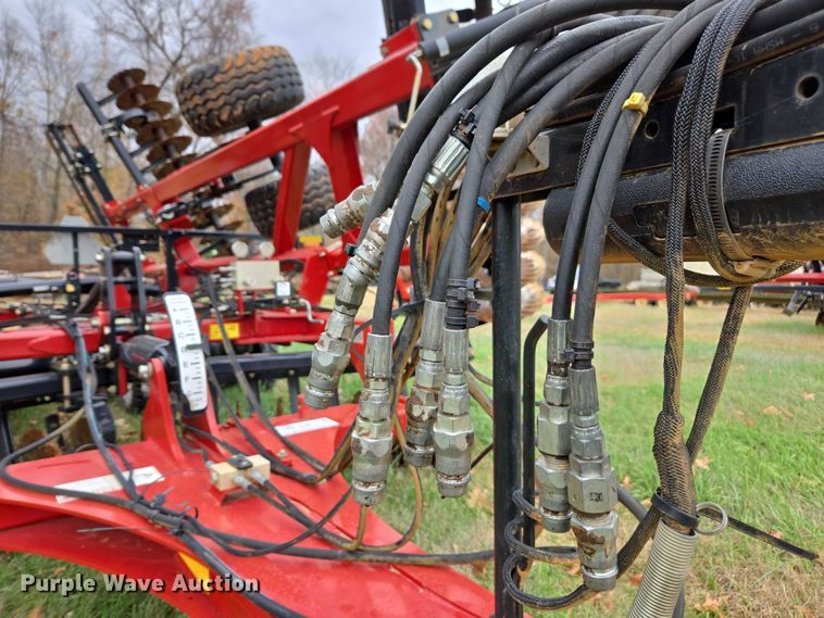 image for item DT4591 2019 Case 335VT field cultivator