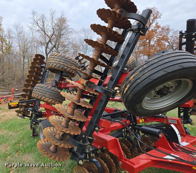image for item DT4591 2019 Case 335VT field cultivator