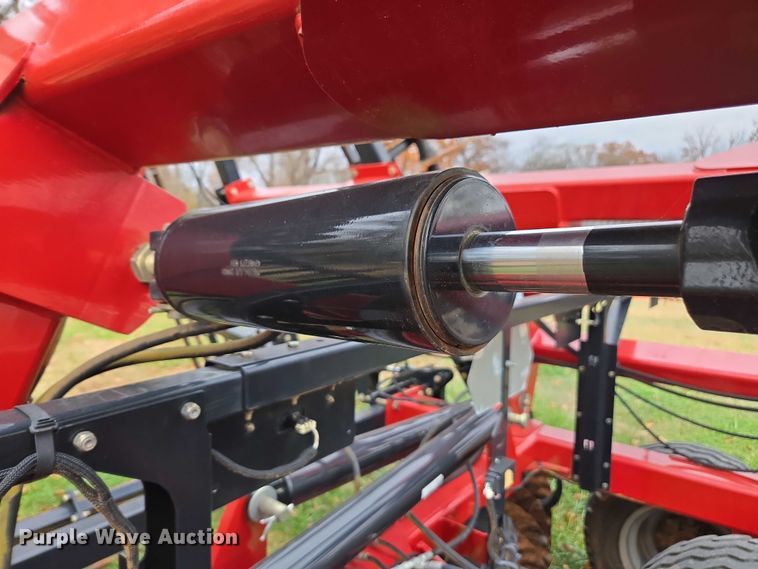 image for item DT4591 2019 Case 335VT field cultivator