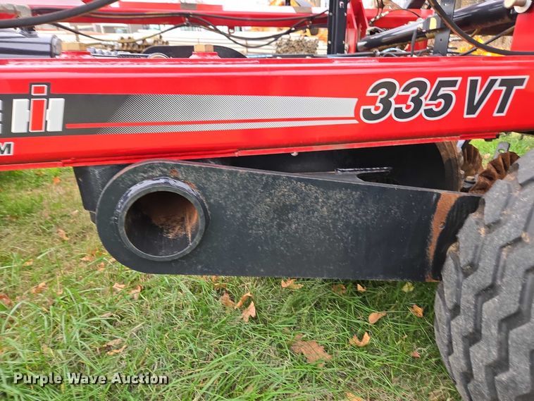 image for item DT4591 2019 Case 335VT field cultivator