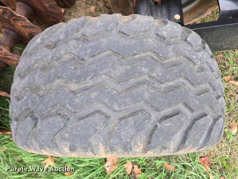 image for item DT4591 2019 Case 335VT field cultivator