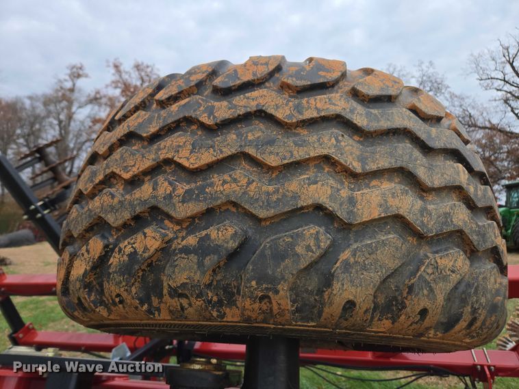 image for item DT4591 2019 Case 335VT field cultivator