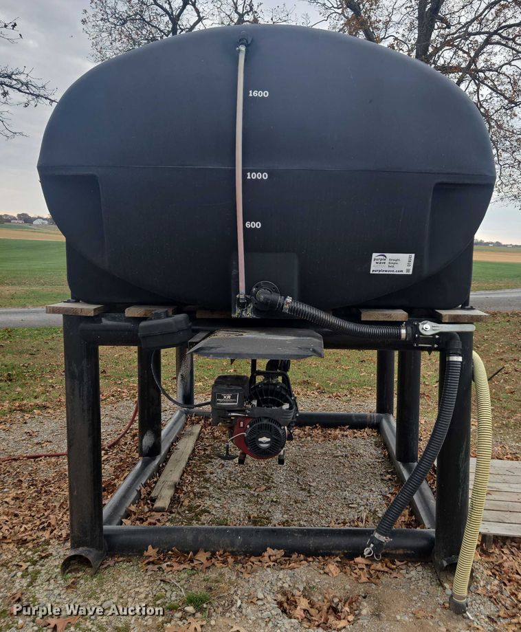 image for item DT4593 2000 Gallon tank Poly tank