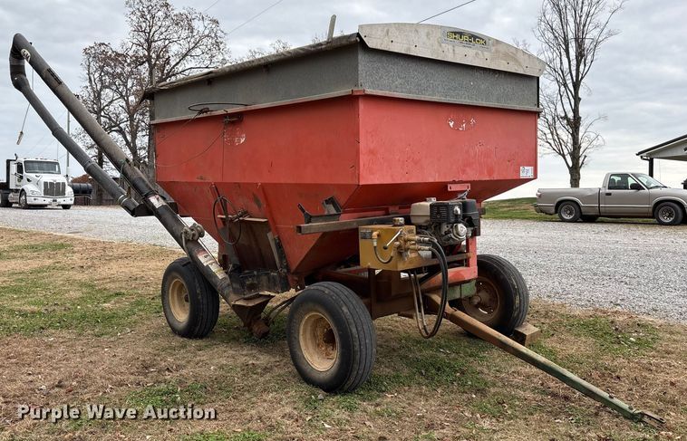 image for item DT4594 Ficklin 231 gravity wagon