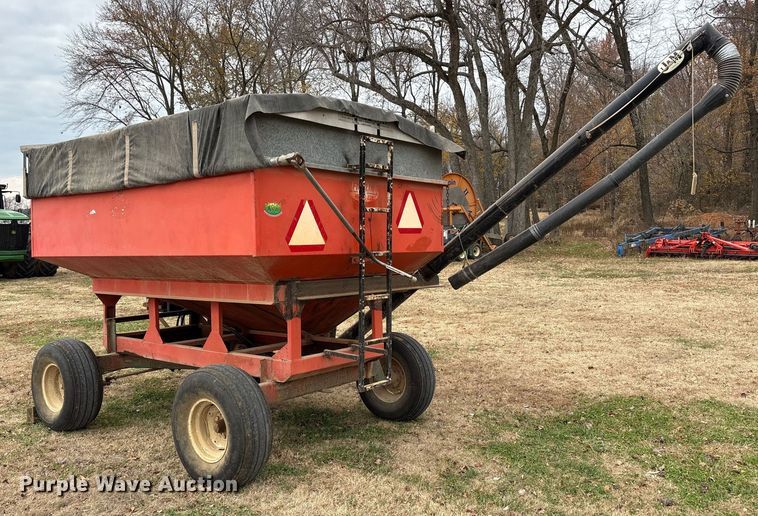 image for item DT4594 Ficklin 231 gravity wagon