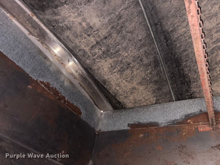 image for item DT4594 Ficklin 231 gravity wagon