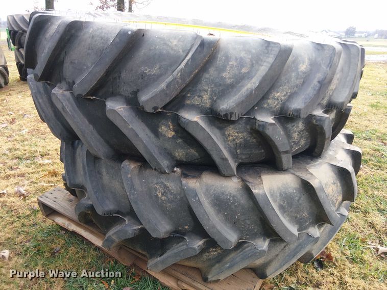 image for item DT4595 2021 John Deere 6110M MFWD tractor