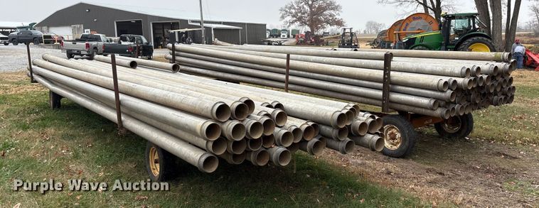 image for item DT4597 Approximately 95 pieces of irrigation pipe