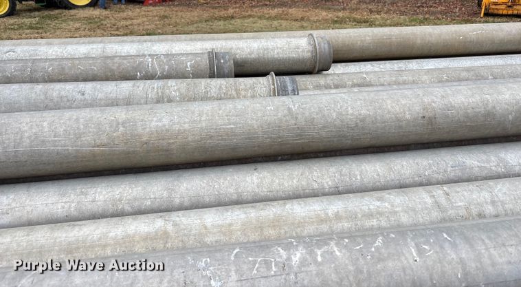 image for item DT4597 Approximately 95 pieces of irrigation pipe