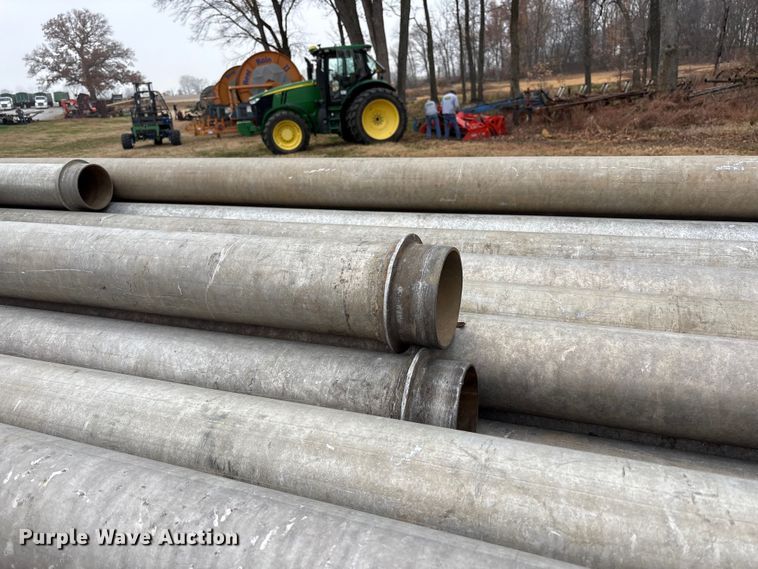 image for item DT4597 Approximately 95 pieces of irrigation pipe